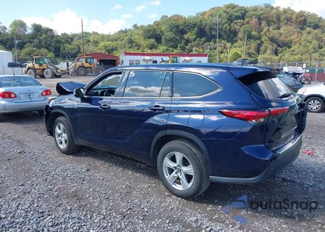 2022 Toyota Highlander Hybrid Le из США, поврежденный, VIN 5TDZARAH0NS517185